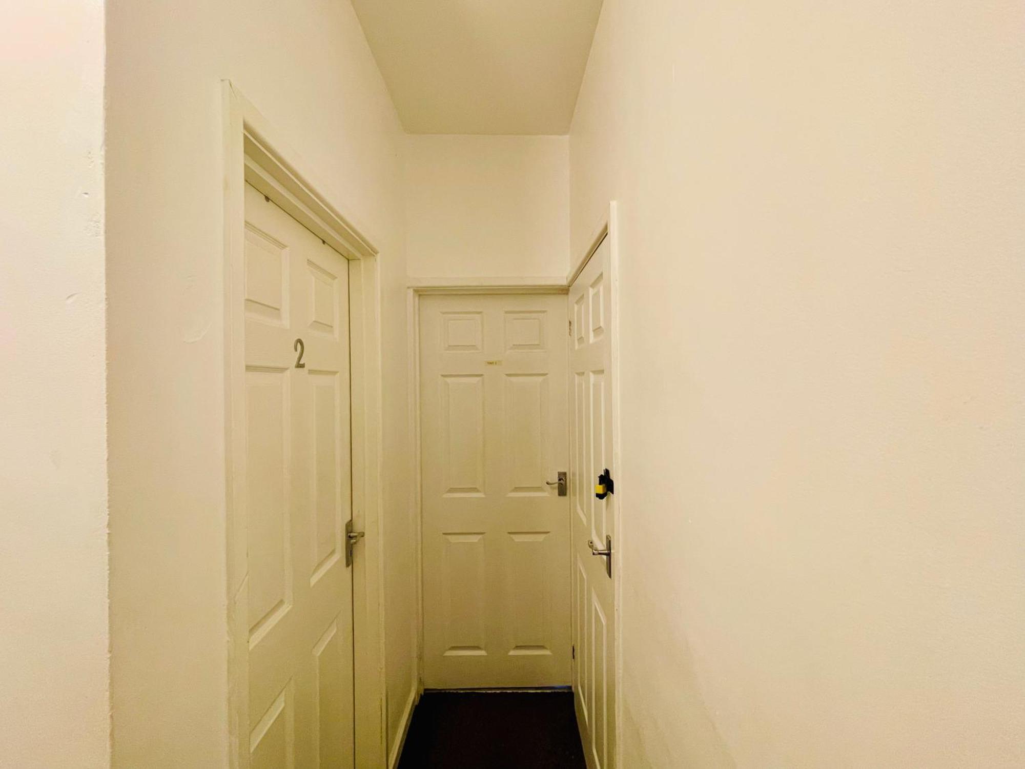 Guest house 4 - Modern Ensuite In The Heart Of Coventry